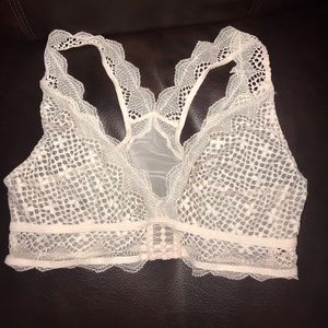 Victoria’s Secret Light Pink Bralette Sz Large